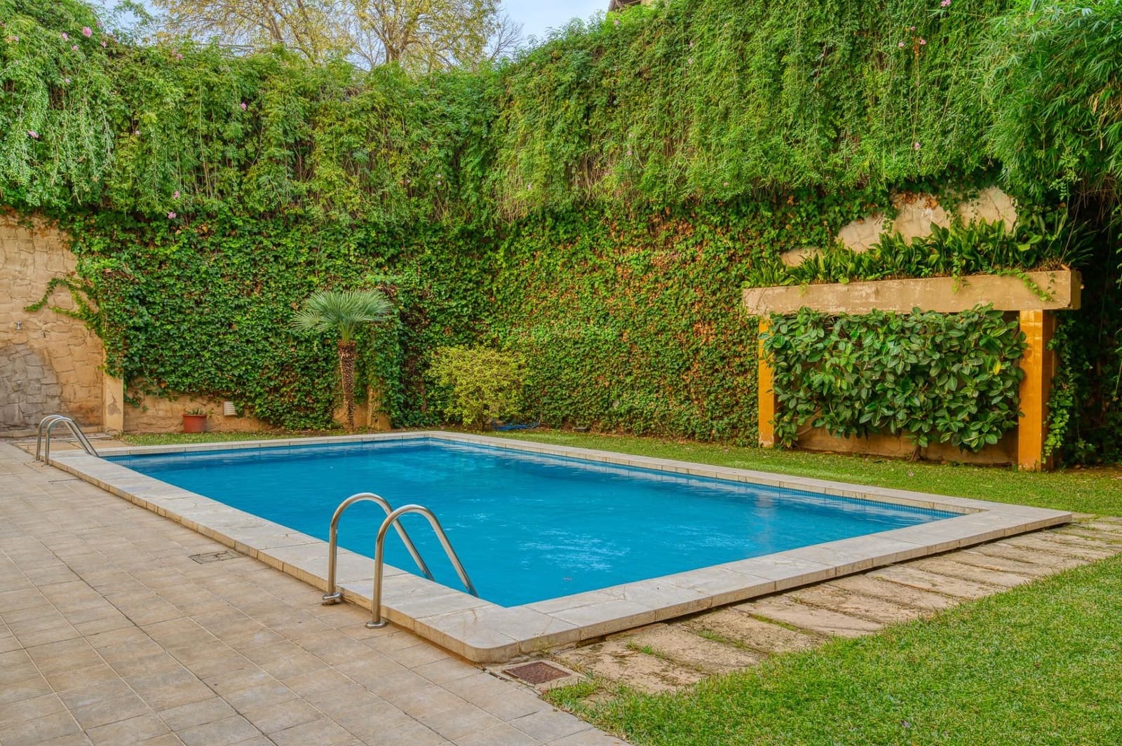 Apartamento de 3 habitaciones en Palma de Mallorca en venta con piscina garaje - 950.000 € (Ref: 9783028)