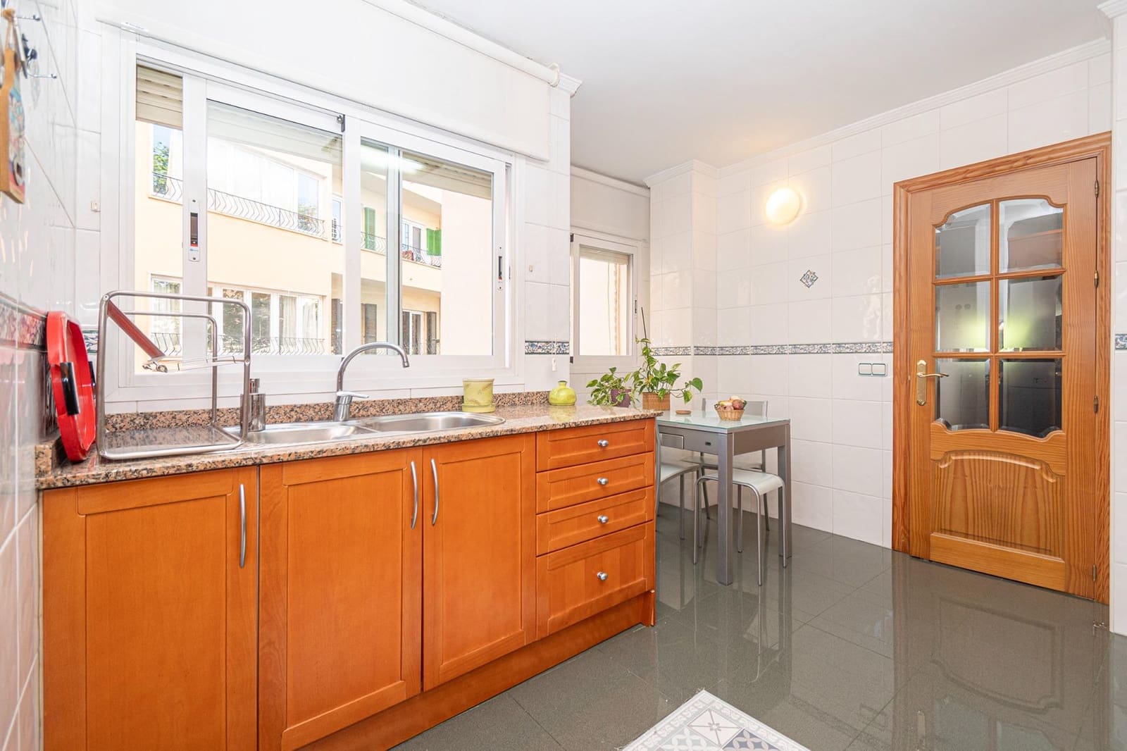 3 sovrum Lägenhet till salu i Palma de Mallorca med garage - 470 000 € (Ref: 9808015)