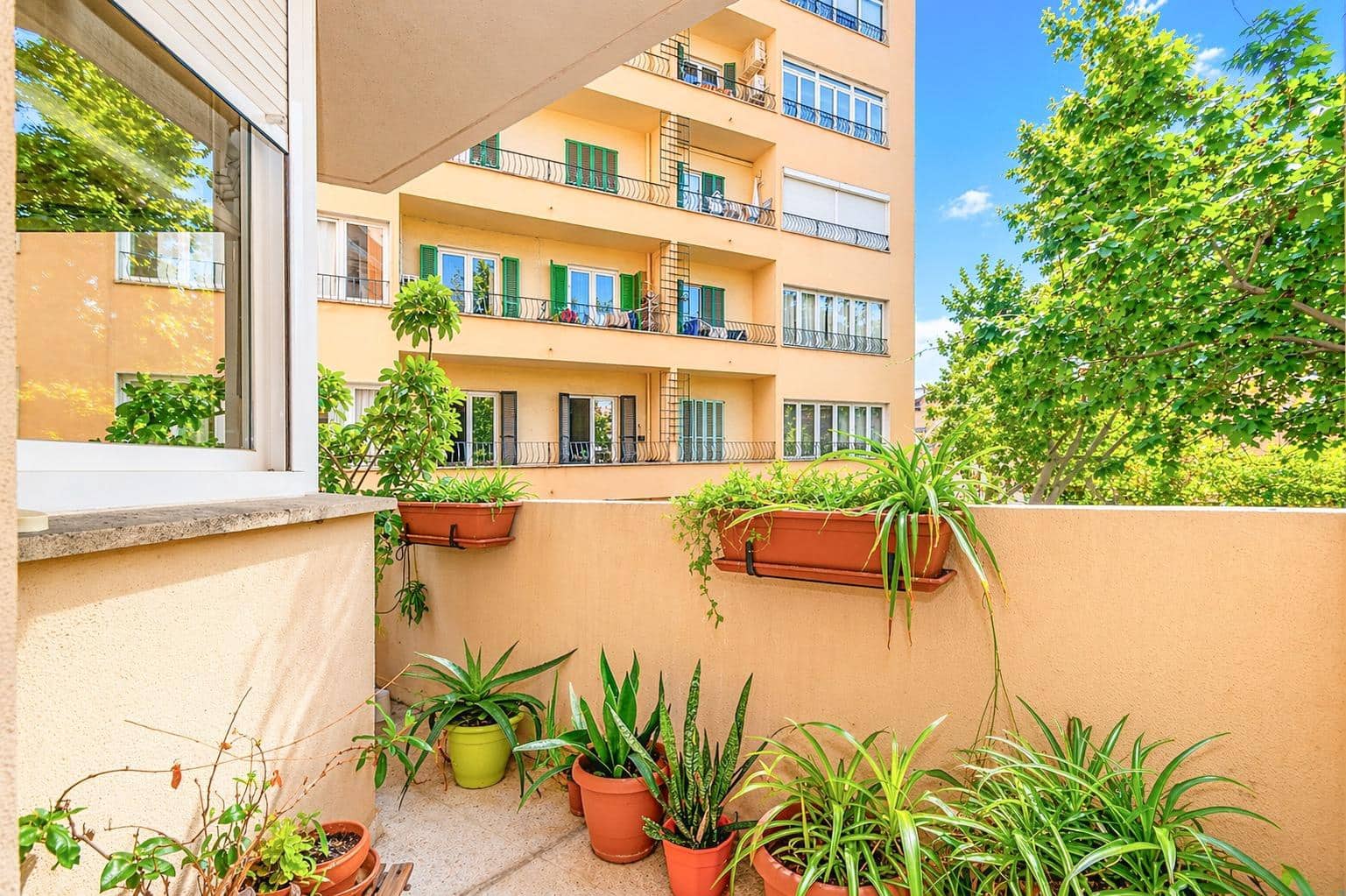 3 sovrum Lägenhet till salu i Palma de Mallorca med garage - 470 000 € (Ref: 9808015)