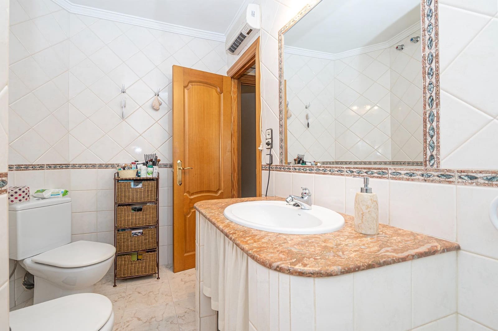 3 sovrum Lägenhet till salu i Palma de Mallorca med garage - 470 000 € (Ref: 9808015)