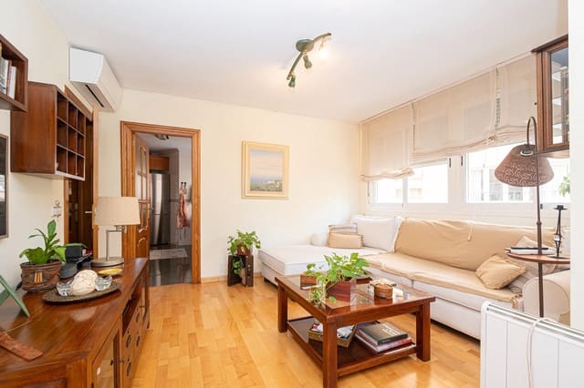 3 sovrum Lägenhet till salu i Arxiduc, Palma de Mallorca med garage - 470 000 € (Ref: 9808015)