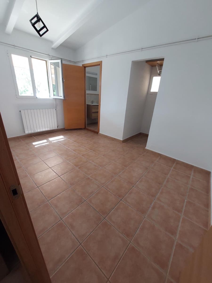 3 bedroom Finca/Country House for rent in Alaro with garage - € 2,250 (Ref: 9811947)