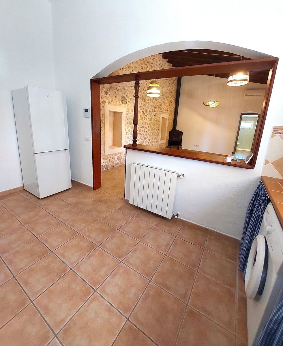 3 bedroom Finca/Country House for rent in Alaro with garage - € 2,250 (Ref: 9811947)