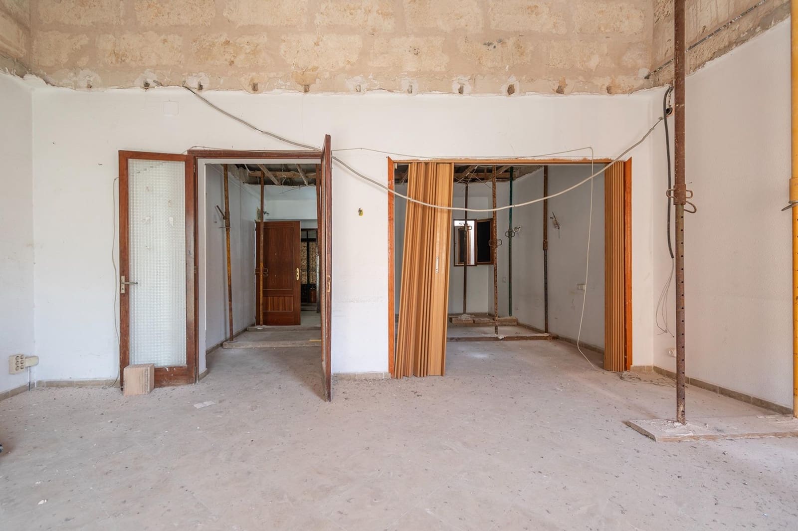 2 bedroom Terraced Villa for sale in Palma de Mallorca with garage - € 349,000 (Ref: 9818270)