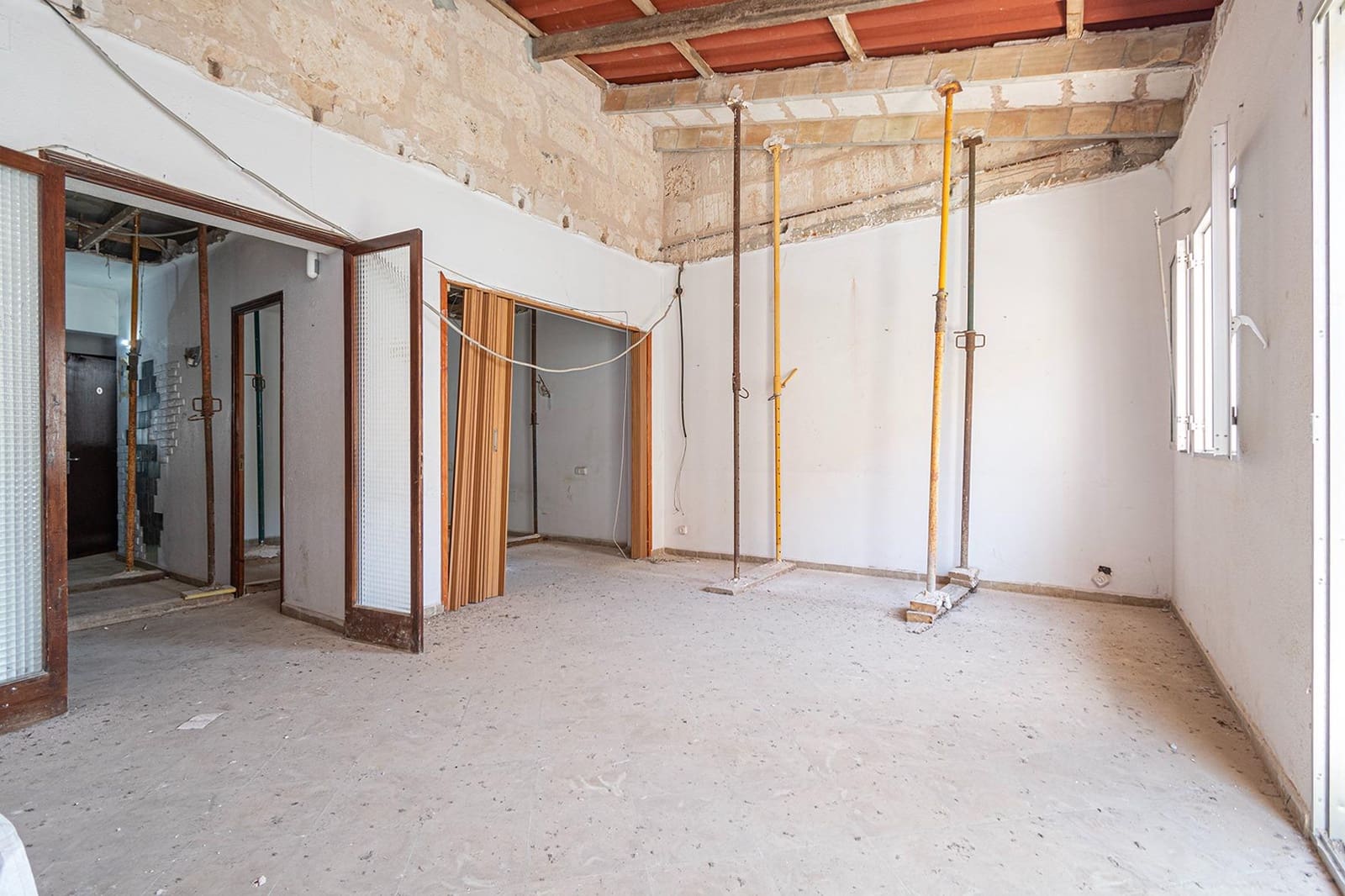 2 bedroom Terraced Villa for sale in Palma de Mallorca with garage - € 349,000 (Ref: 9818270)