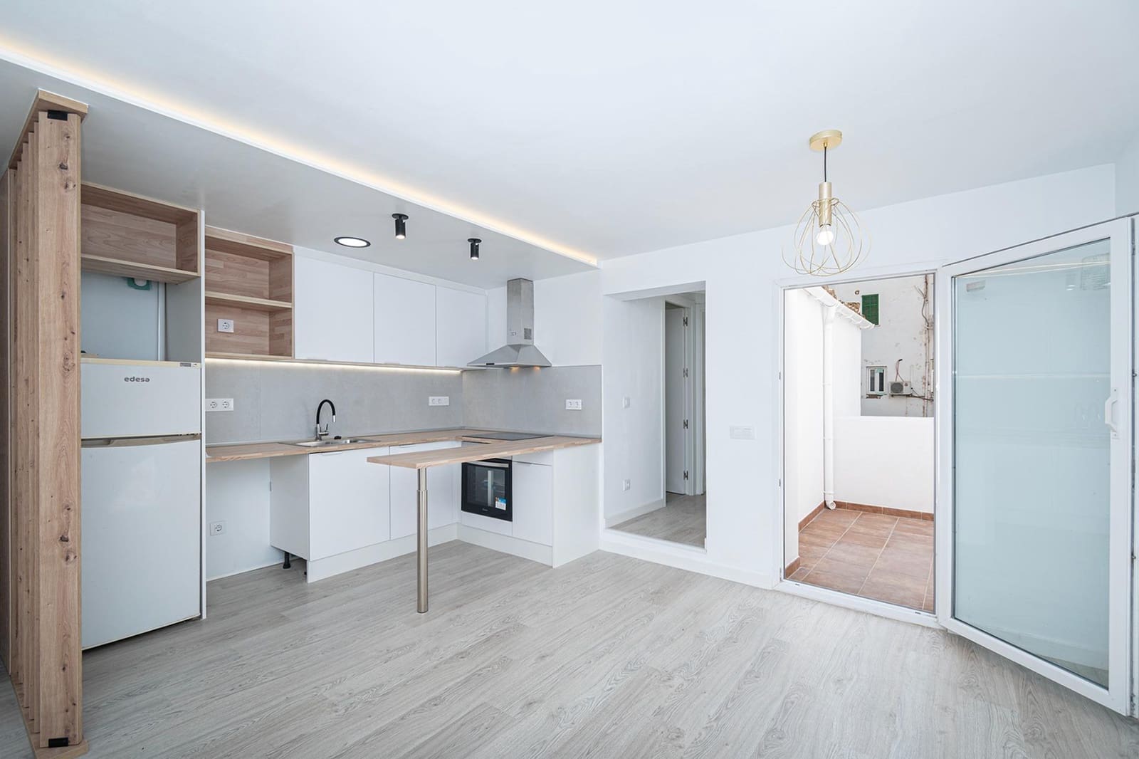 2 soveværelse Byhus til salg i Palma de Mallorca - € 450.000 (Ref: 9825282)