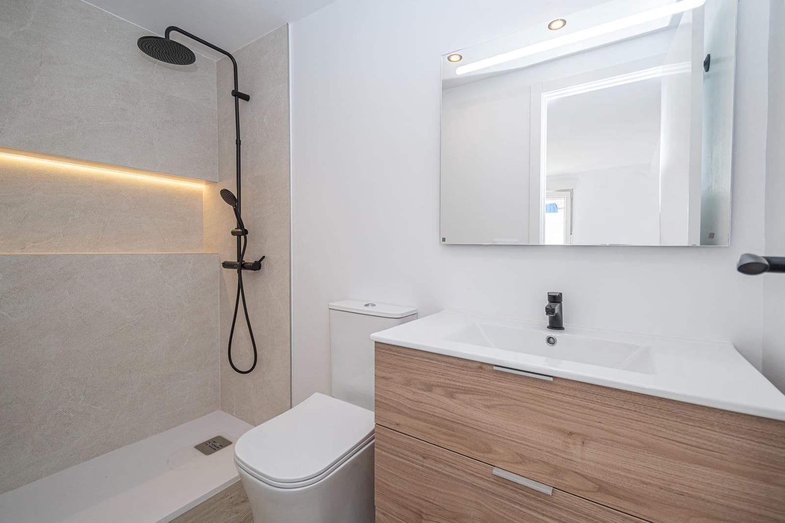 2 soveværelse Byhus til salg i Palma de Mallorca - € 450.000 (Ref: 9825282)