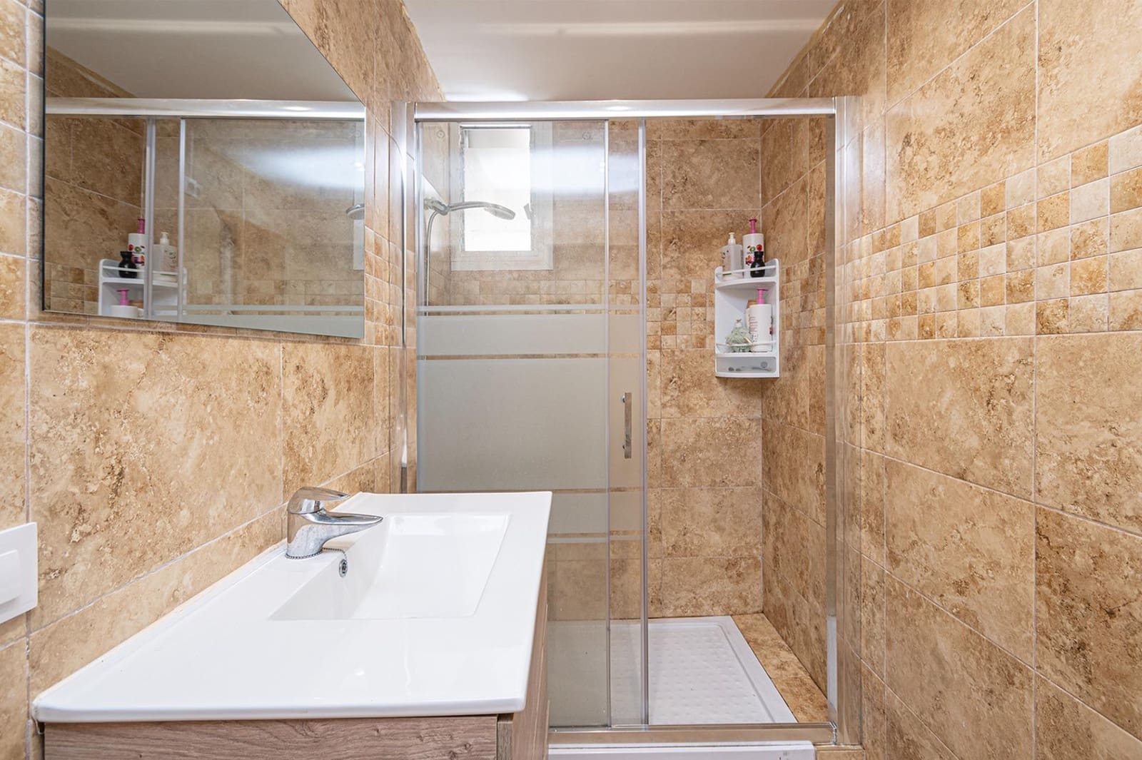 3 bedroom Flat for sale in Palma de Mallorca - € 300,000 (Ref: 9843426)