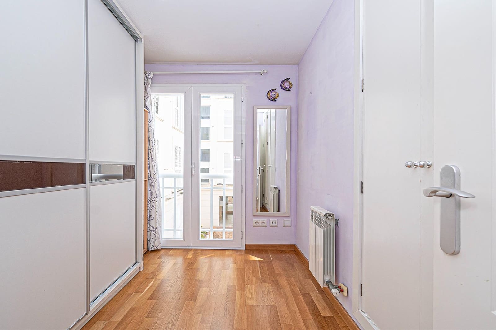 4 bedroom Flat for sale in Palma de Mallorca - € 699,000 (Ref: 9843427)