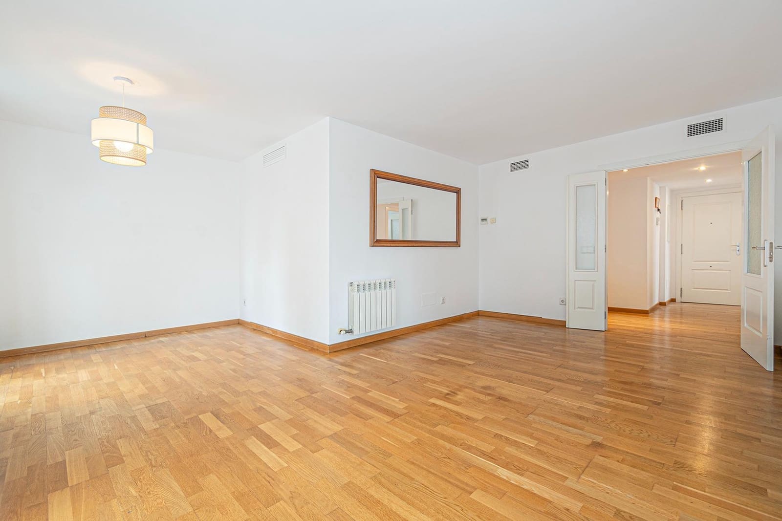 4 bedroom Flat for sale in Palma de Mallorca - € 699,000 (Ref: 9843427)