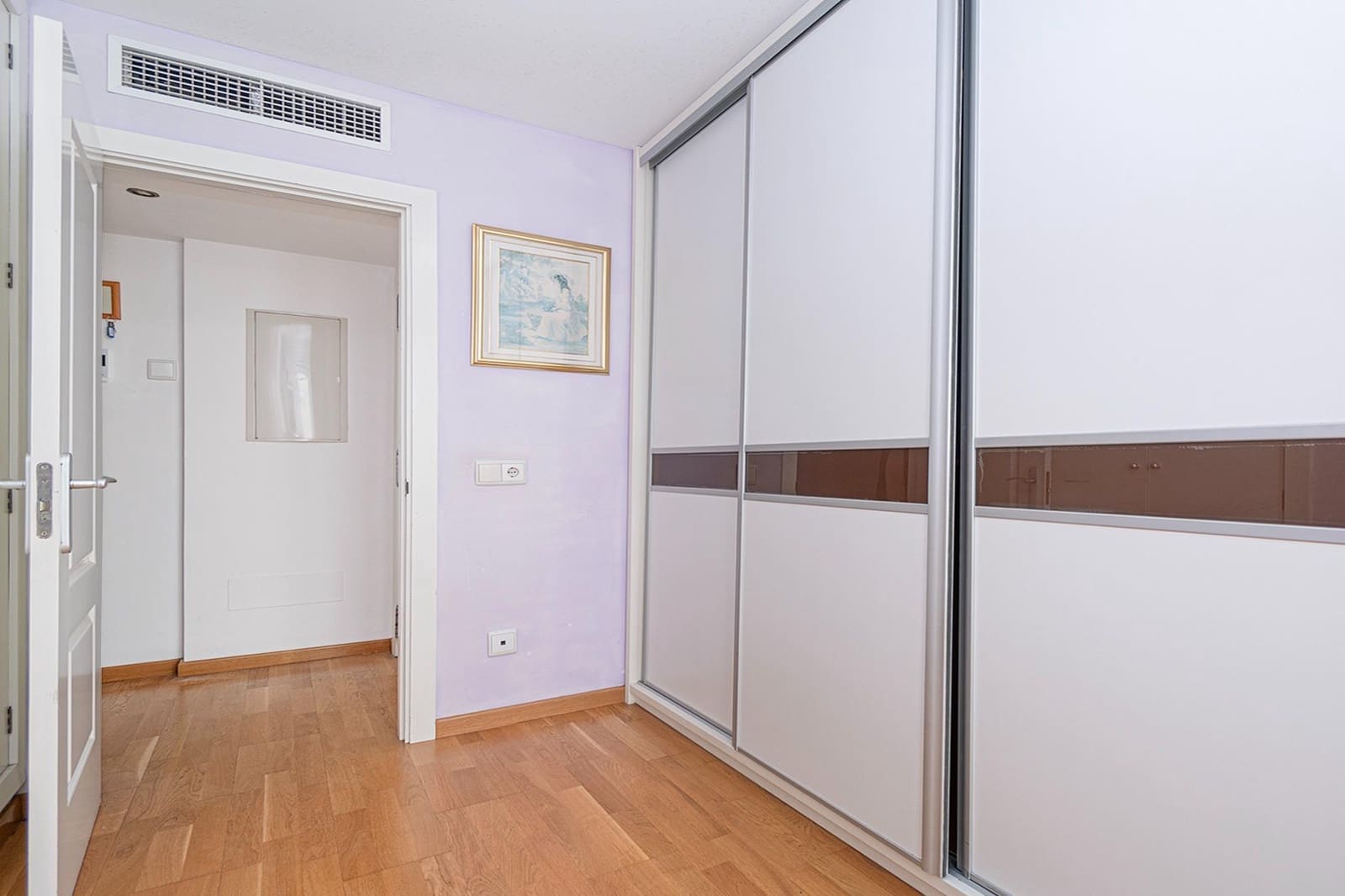 4 bedroom Flat for sale in Palma de Mallorca - € 699,000 (Ref: 9843427)