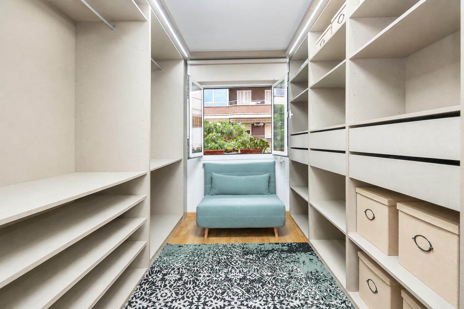 3 bedroom Flat for sale in Palma de Mallorca with garage - € 540,000 (Ref: 9849422)