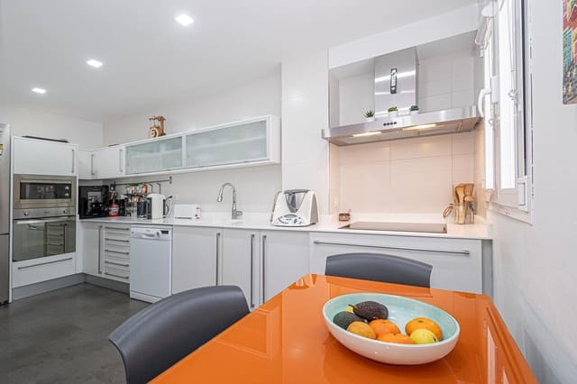 3 quarto Apartamento para venda em Santa Catalina, Palma de Mallorca com garagem - 540 000 € (Ref: 9849422)
