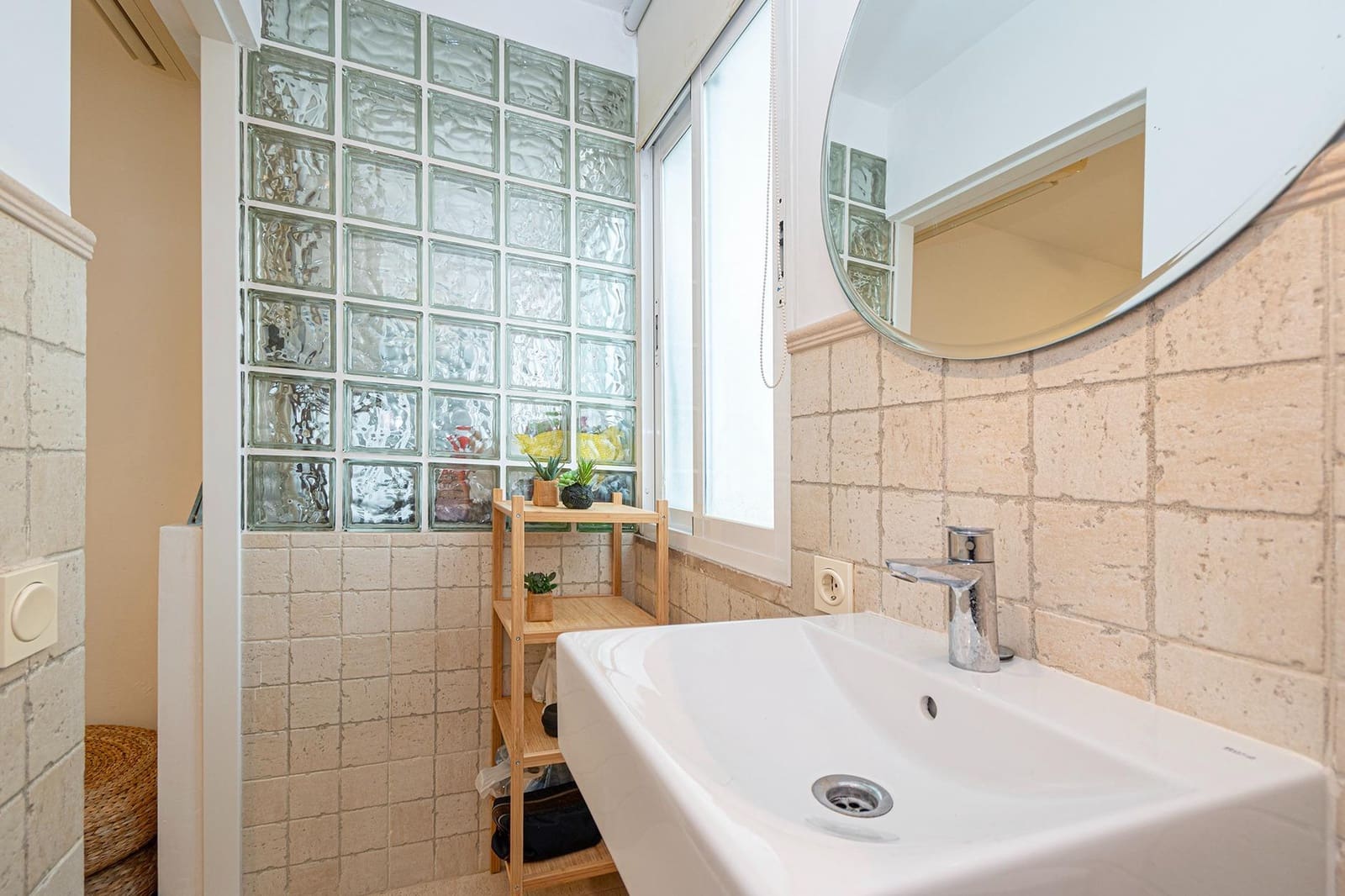 3 bedroom Flat for sale in Palma de Mallorca with garage - € 540,000 (Ref: 9849422)