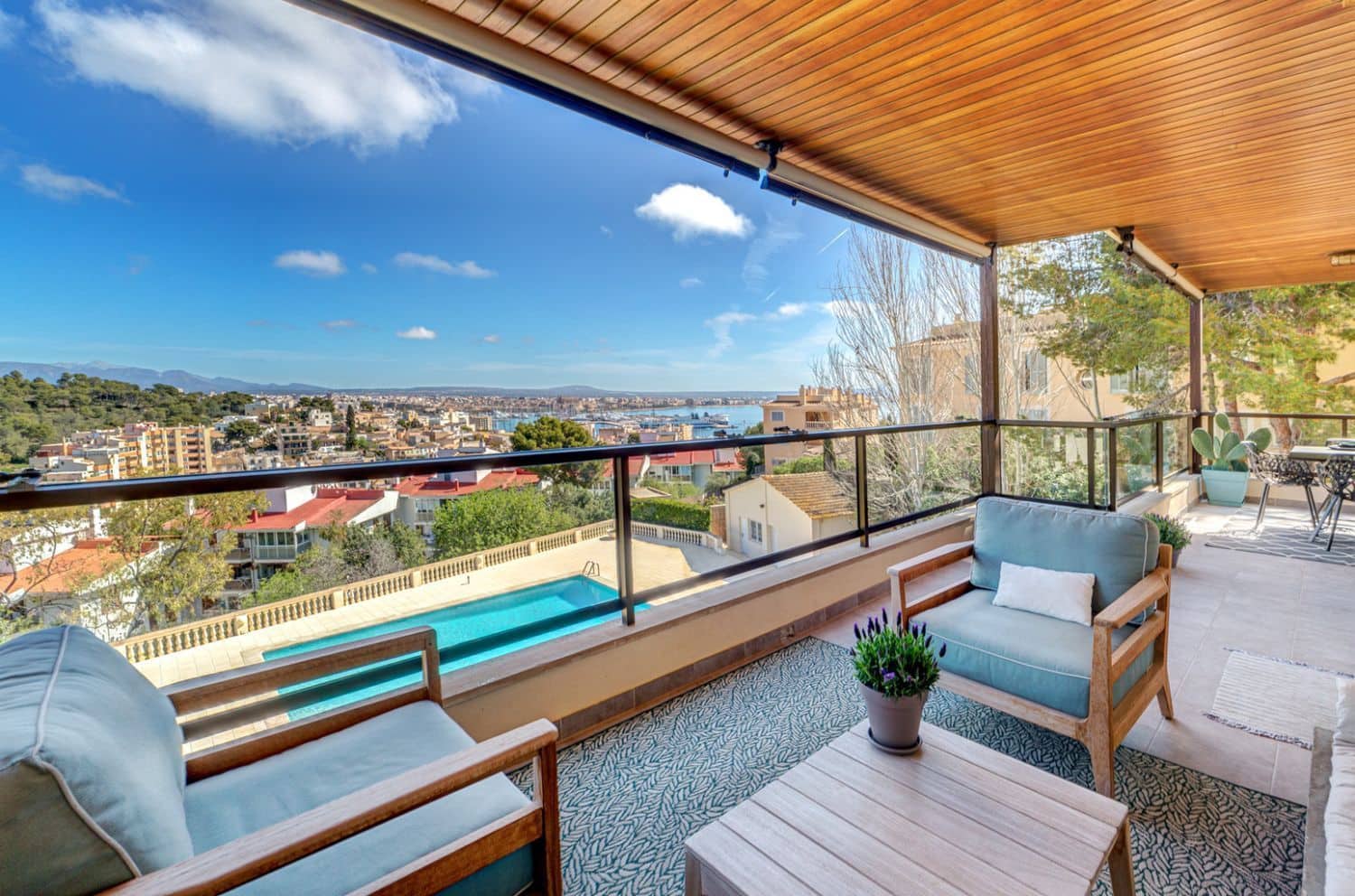 2 bedroom Flat for sale in Palma de Mallorca with pool garage - € 1,650,000 (Ref: 9849423)
