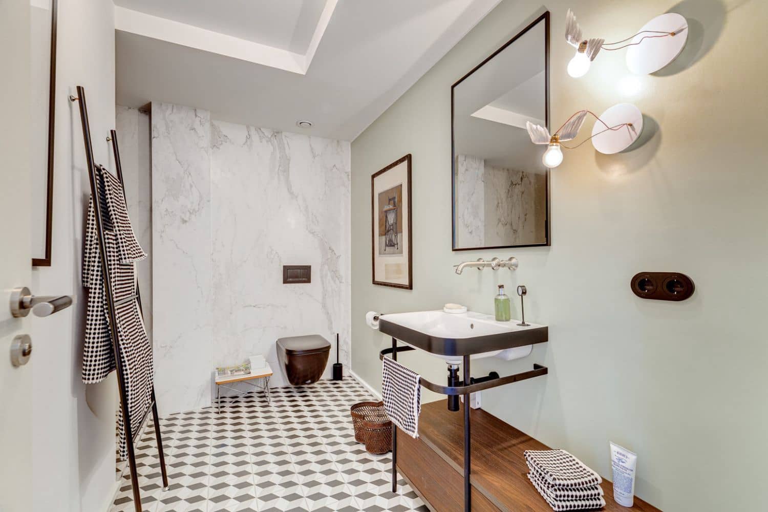 2 bedroom Flat for sale in Palma de Mallorca with pool garage - € 1,650,000 (Ref: 9849423)