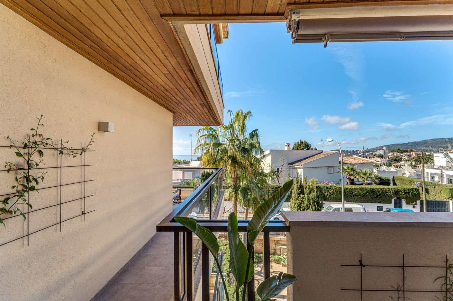 2 bedroom Flat for sale in Palma de Mallorca with pool garage - € 1,650,000 (Ref: 9849423)
