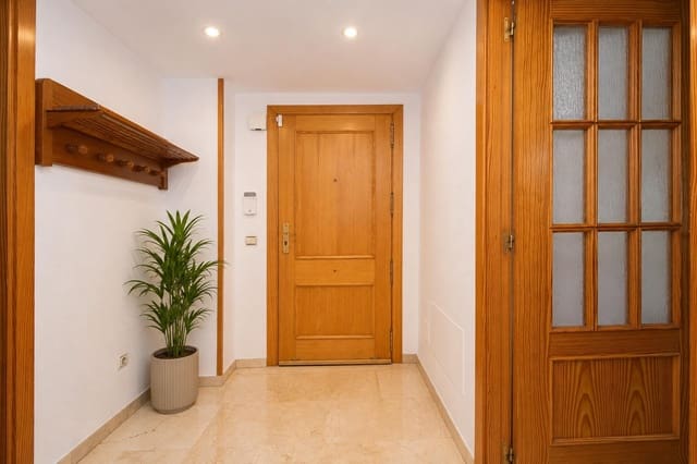 3 makuuhuone Asunto myytävänä paikassa Palma de Mallorca - 692 000 € (Ref: 9867050)