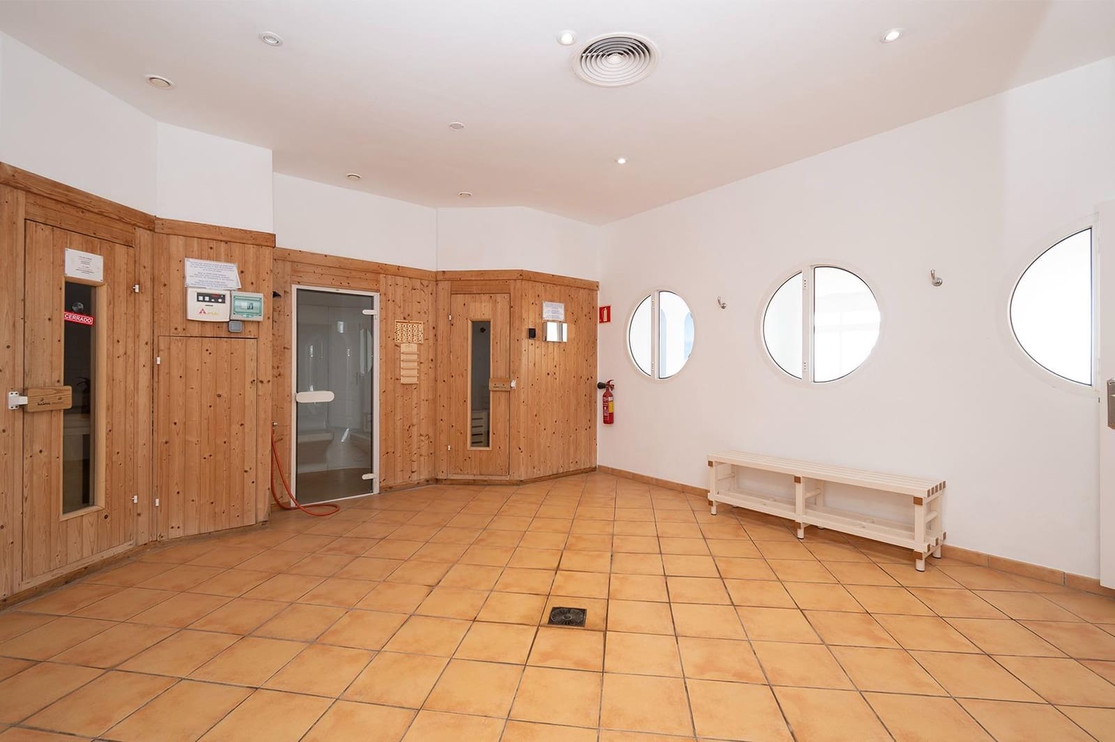 2 sypialnia Mieszkanie na sprzedaż w Llucmajor z basenem garażem - 900 000 € (Ref: 9868626)