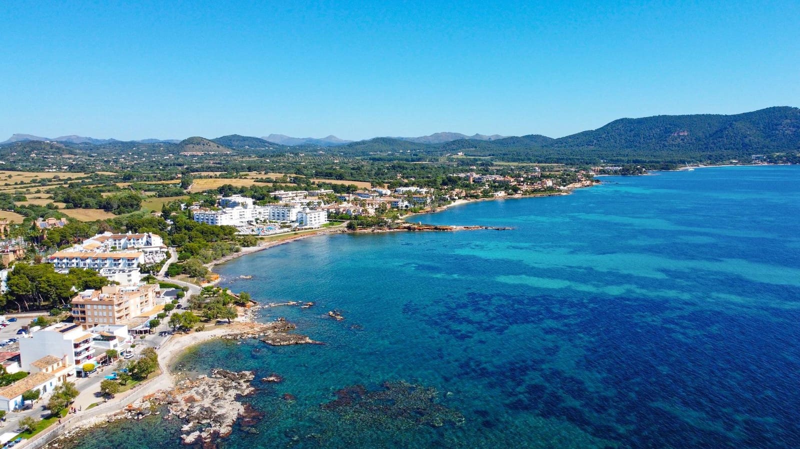 Gewerbe zu vermieten in Cala Bona - 2.090 € (Ref: 9878903)