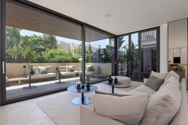 2 bedroom Apartment for sale in La Bonanova, Palma de Mallorca with pool garage - € 1,395,000 (Ref: 9881970)