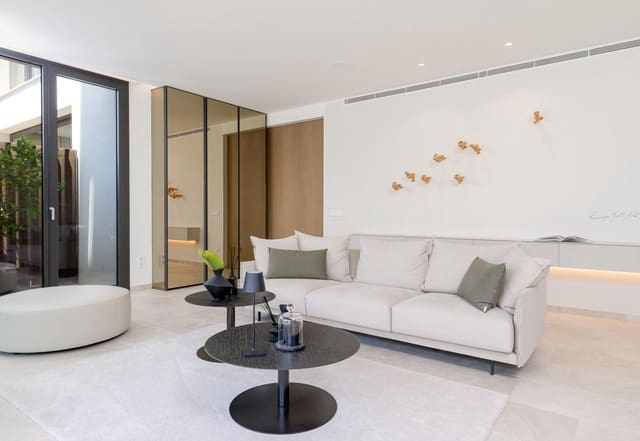 2 bedroom Apartment for sale in La Bonanova, Palma de Mallorca with pool garage - € 1,395,000 (Ref: 9881970)