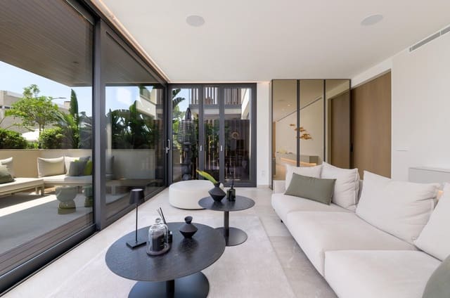 2 bedroom Apartment for sale in La Bonanova, Palma de Mallorca with pool garage - € 1,395,000 (Ref: 9881970)