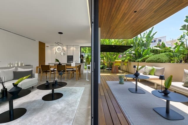 2 bedroom Apartment for sale in La Bonanova, Palma de Mallorca with pool garage - € 1,395,000 (Ref: 9881970)
