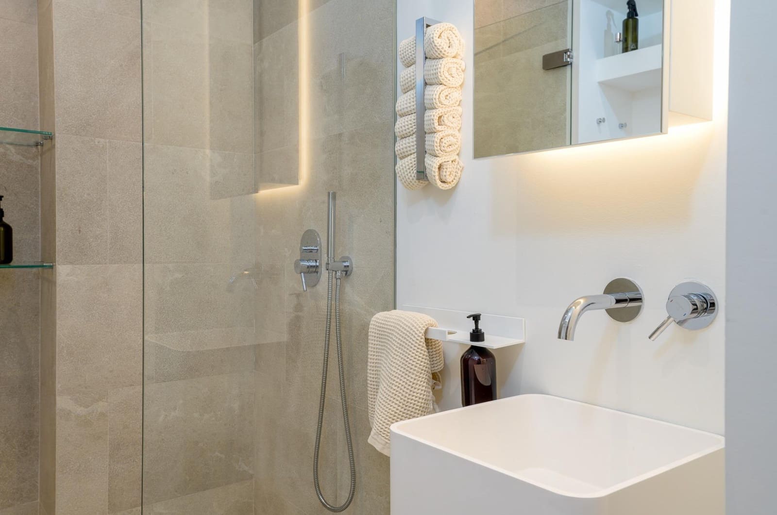 2 quarto Apartamento para venda em Palma de Mallorca com piscina garagem - 1 395 000 € (Ref: 9881970)