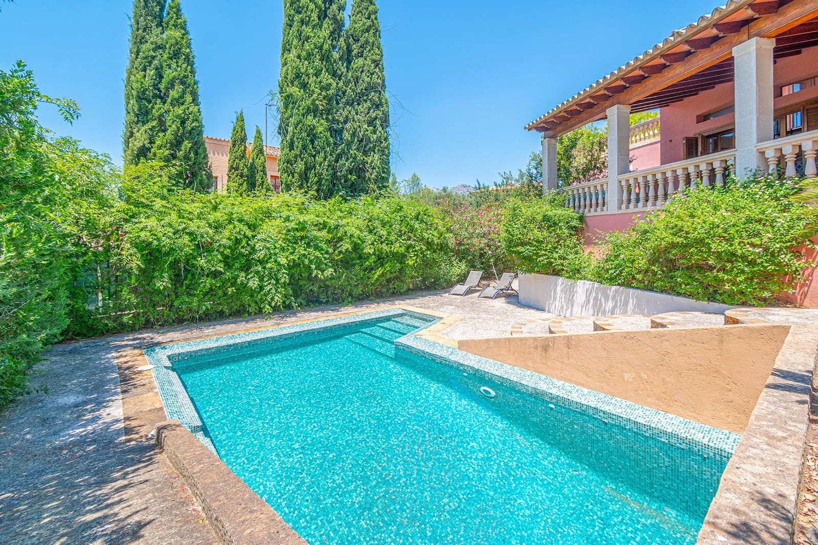 4 bedroom Villa for sale in Bunyola with pool garage - € 1,150,000 (Ref: 9884842)