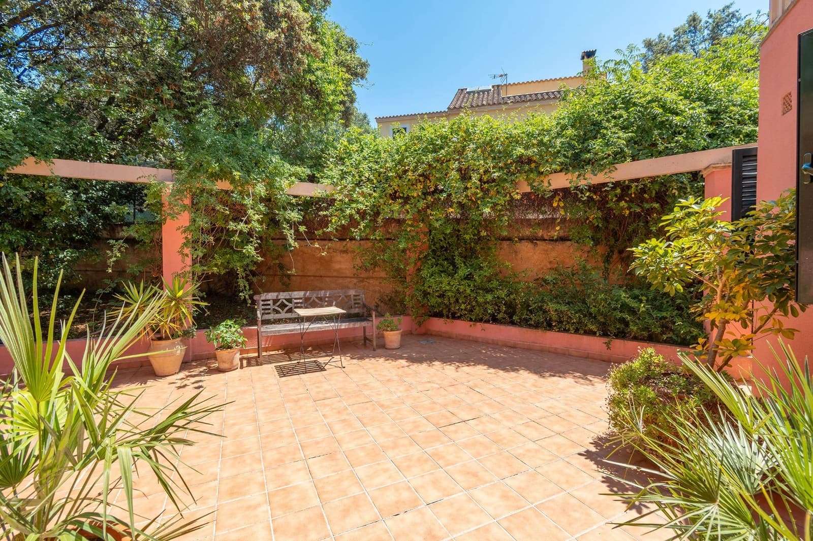 4 bedroom Villa for sale in Bunyola with pool garage - € 1,150,000 (Ref: 9884842)