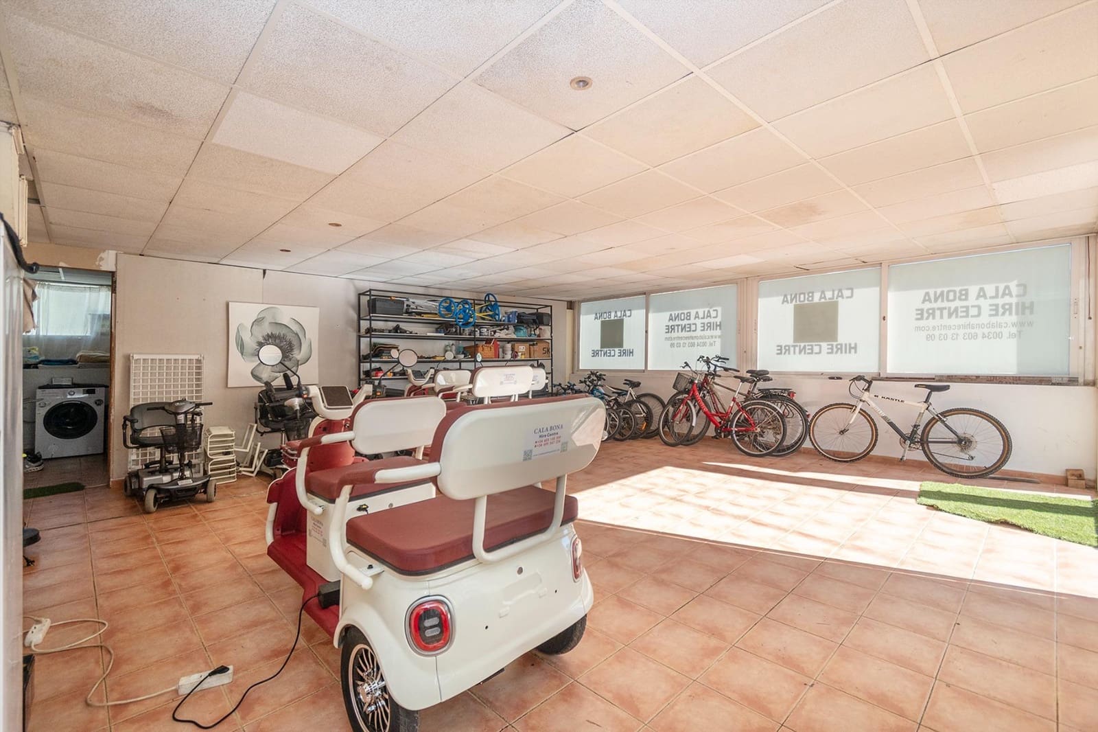 Bedrift til salgs i Cala Bona - € 560 000 (Ref: 9884843)