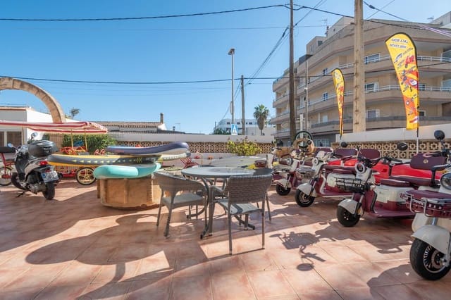 Bedrift til salgs i Cala Bona, Son Servera - € 560 000 (Ref: 9884843)