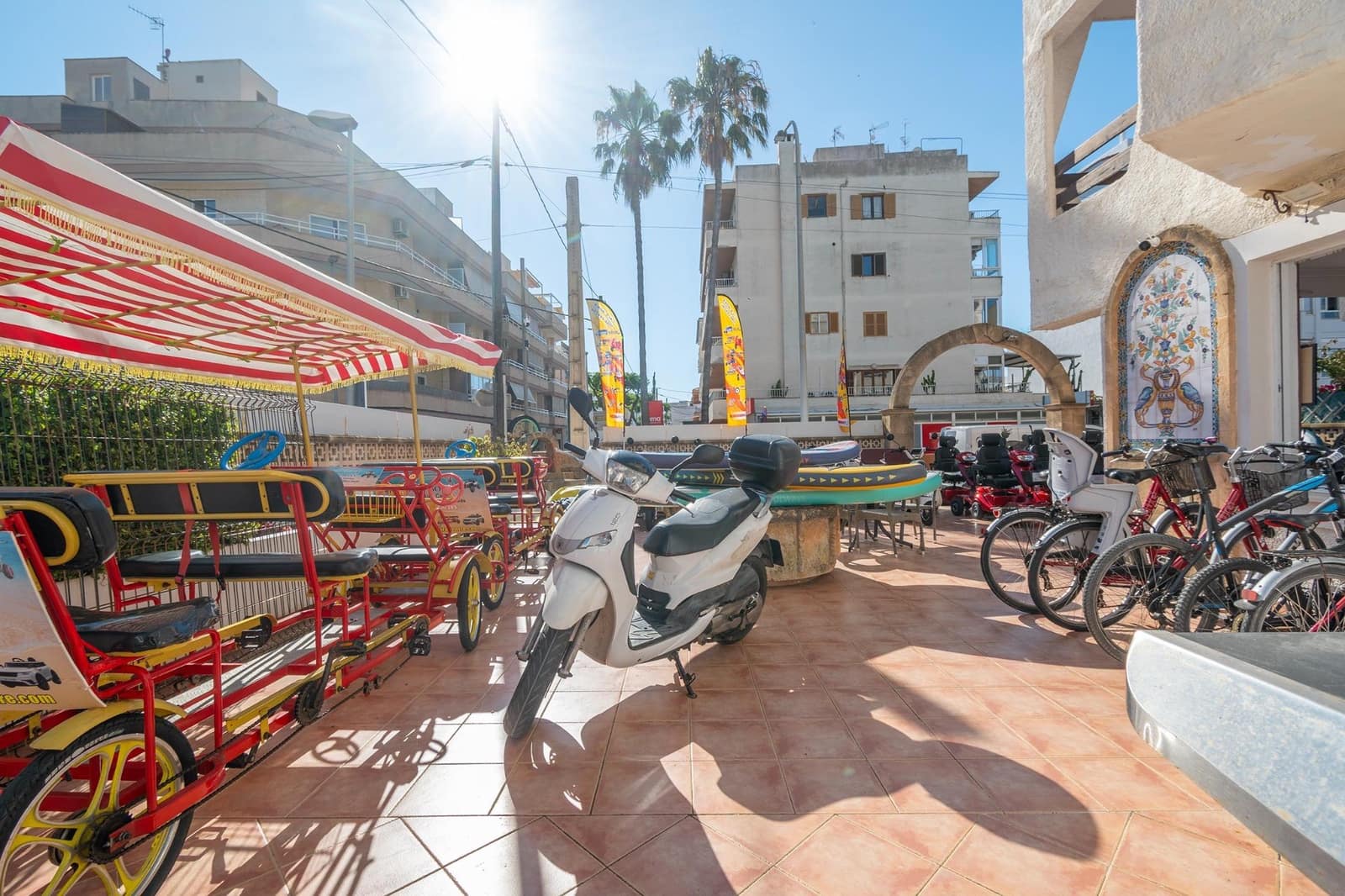 Bedrift til salgs i Cala Bona - € 560 000 (Ref: 9884843)