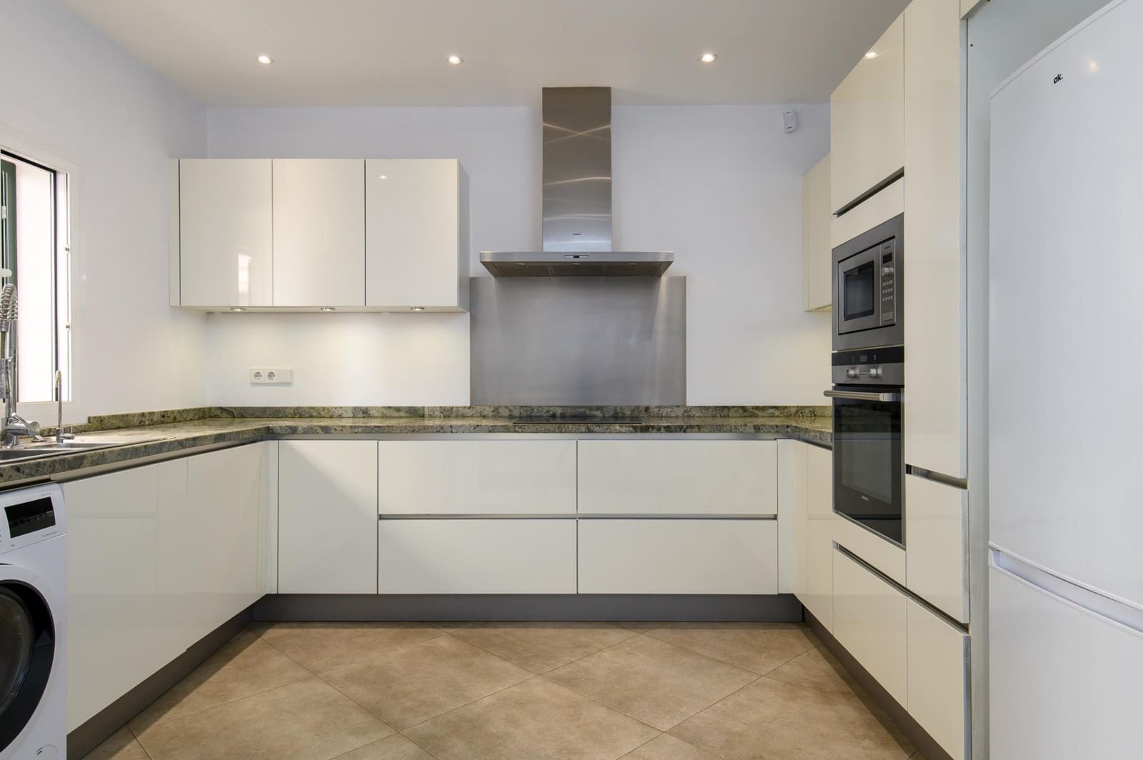 Piso de 4 habitaciones en Palma de Mallorca en venta - 1.070.000 € (Ref: 9892410)