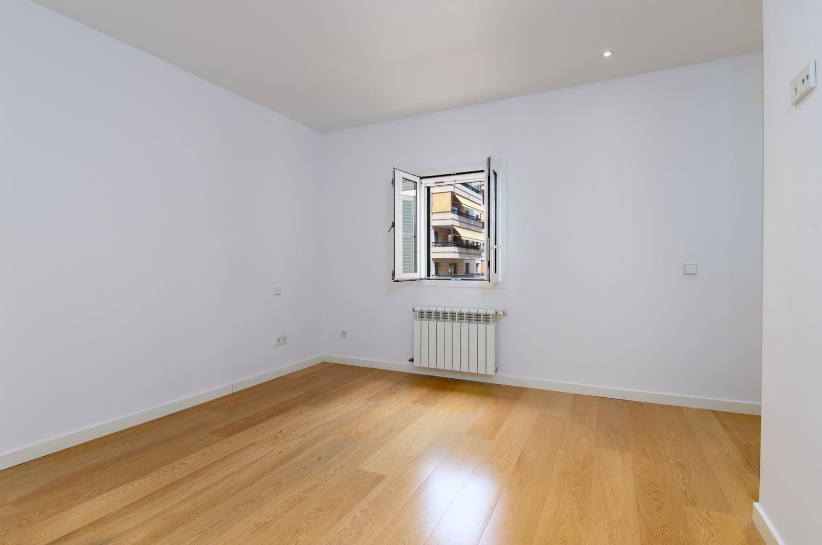 Piso de 4 habitaciones en Palma de Mallorca en venta - 1.070.000 € (Ref: 9892410)