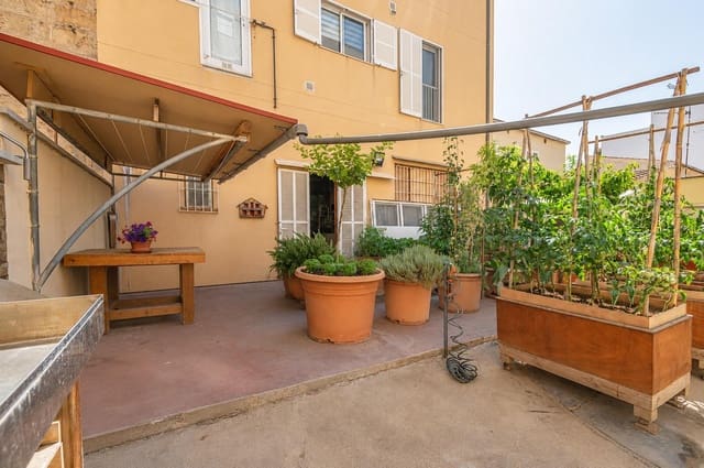4 makuuhuone Omakotitalo myytävänä paikassa Son Canals, Palma de Mallorca mukana 
autotalli - 795 000 € (Ref: 9898716)