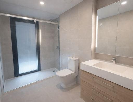 4 bedroom Apartment for sale in Santa Ponsa with pool - € 1,085,000 (Ref: 9934244)