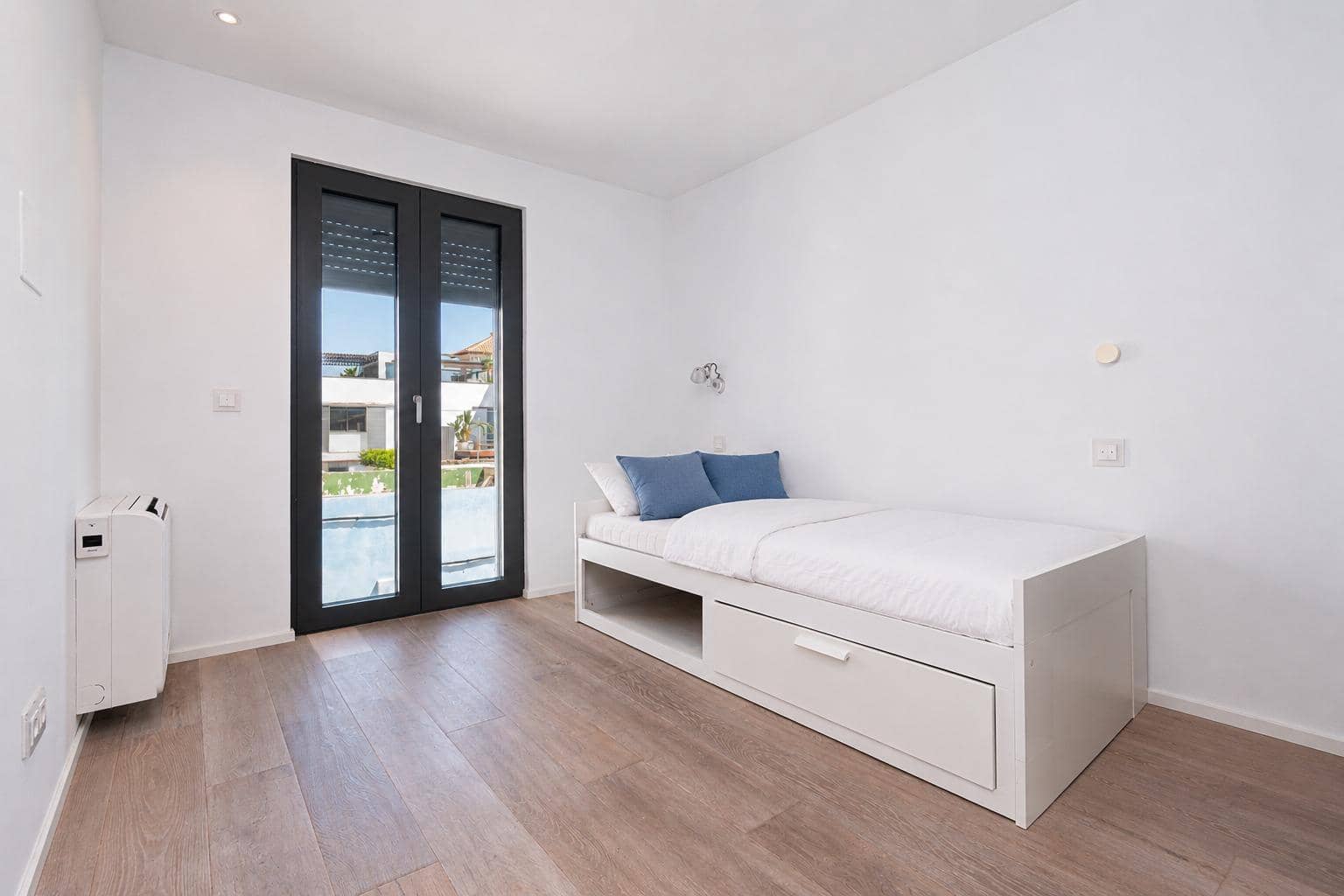 4 slaapkamer Rijtjeshuis te koop in Palma de Mallorca met garage - € 2.950.000 (Ref: 9949834)