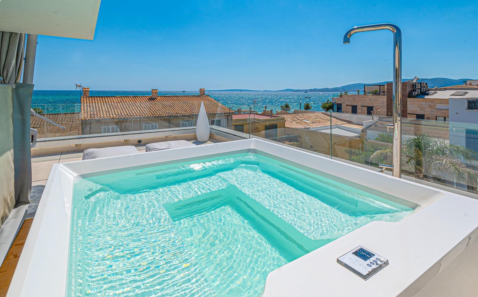 4 slaapkamer Rijtjeshuis te koop in Palma de Mallorca met garage - € 2.950.000 (Ref: 9949834)