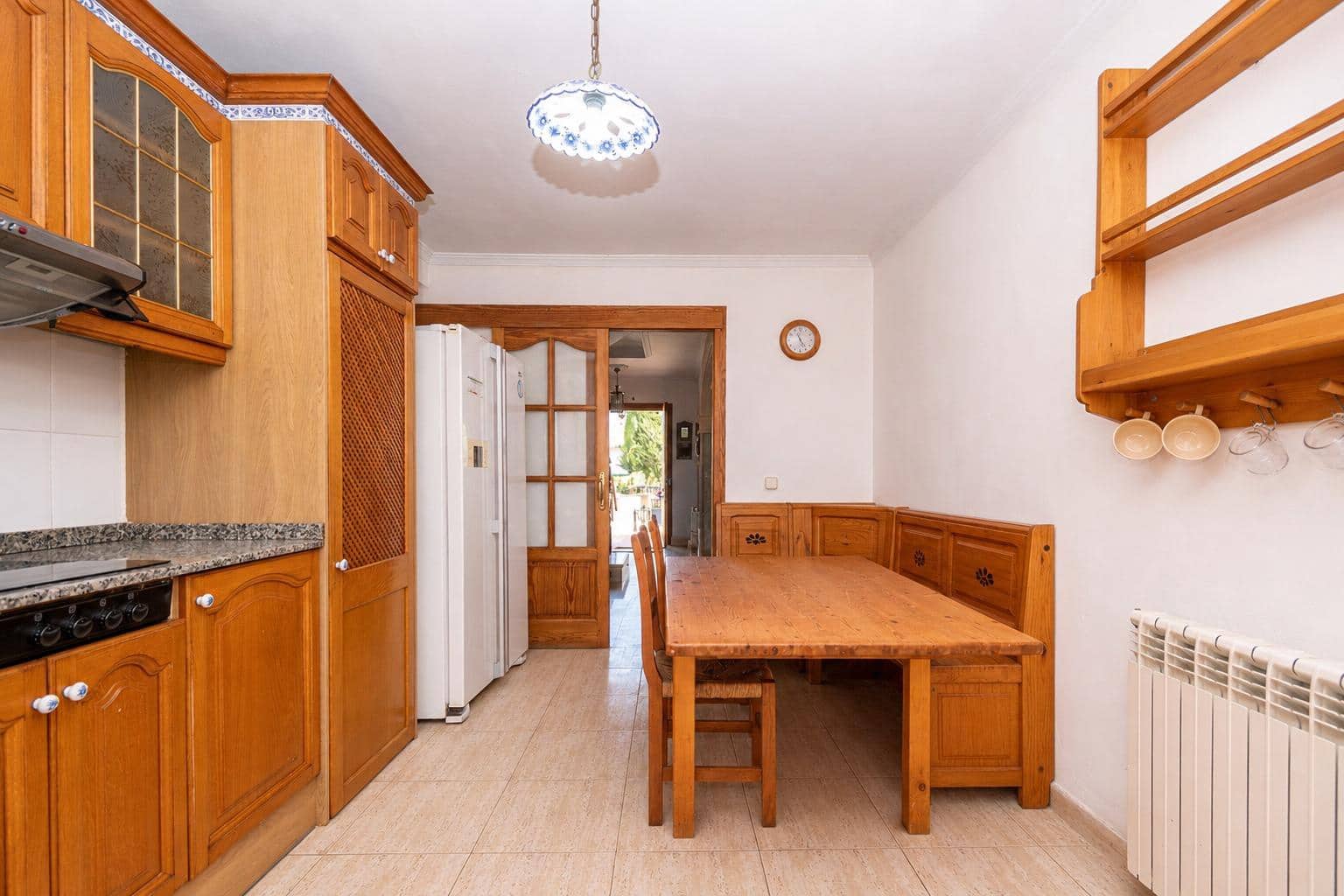 Pareado de 4 habitaciones en Son Sardina en venta con garaje - 745.000 € (Ref: 9994289)