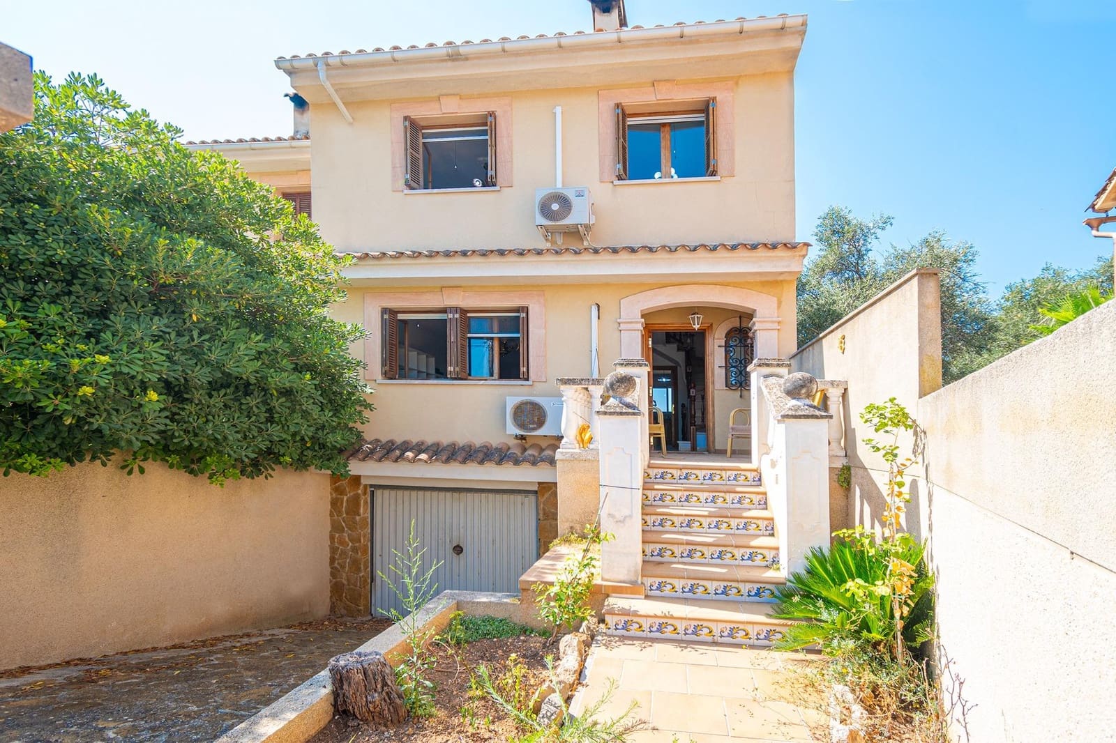 Pareado de 4 habitaciones en Son Sardina en venta con garaje - 745.000 € (Ref: 9994289)