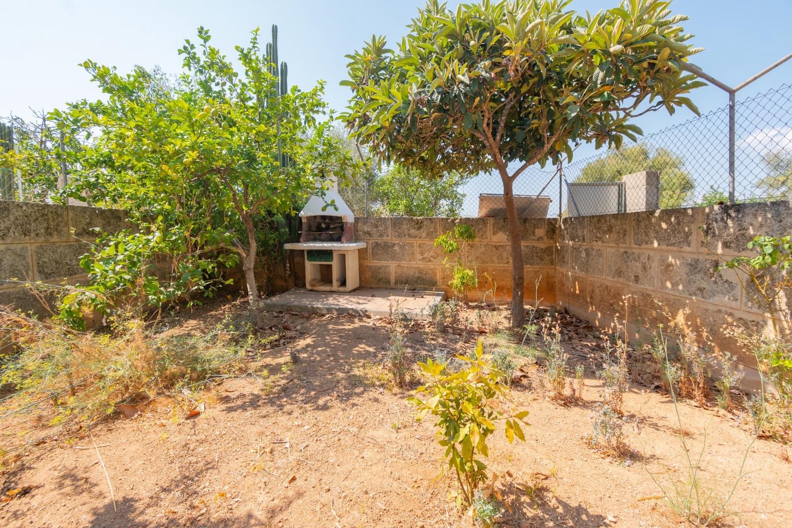 Pareado de 4 habitaciones en Son Sardina en venta con garaje - 745.000 € (Ref: 9994289)