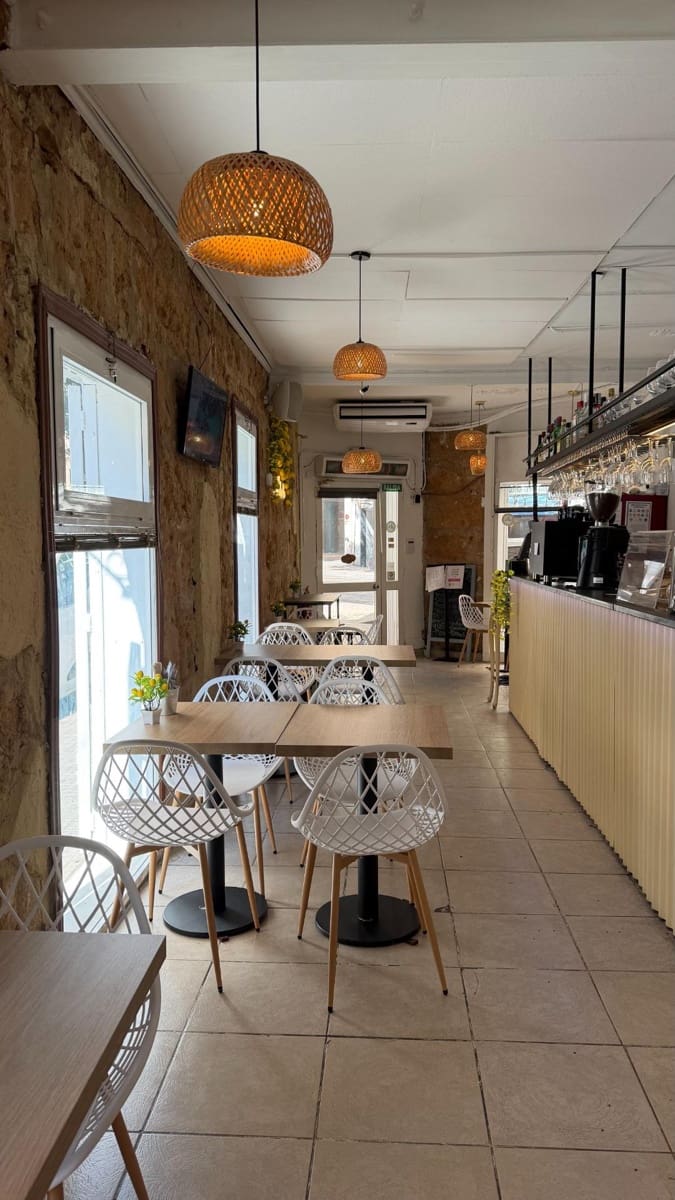 Local Commercial à louer à Palma de Mallorca - 830 € (Ref: 9997153)