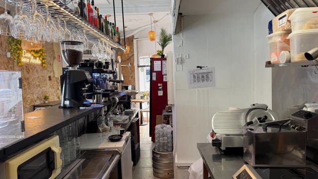 Local Commercial à louer à Palma de Mallorca - 830 € (Ref: 9997153)