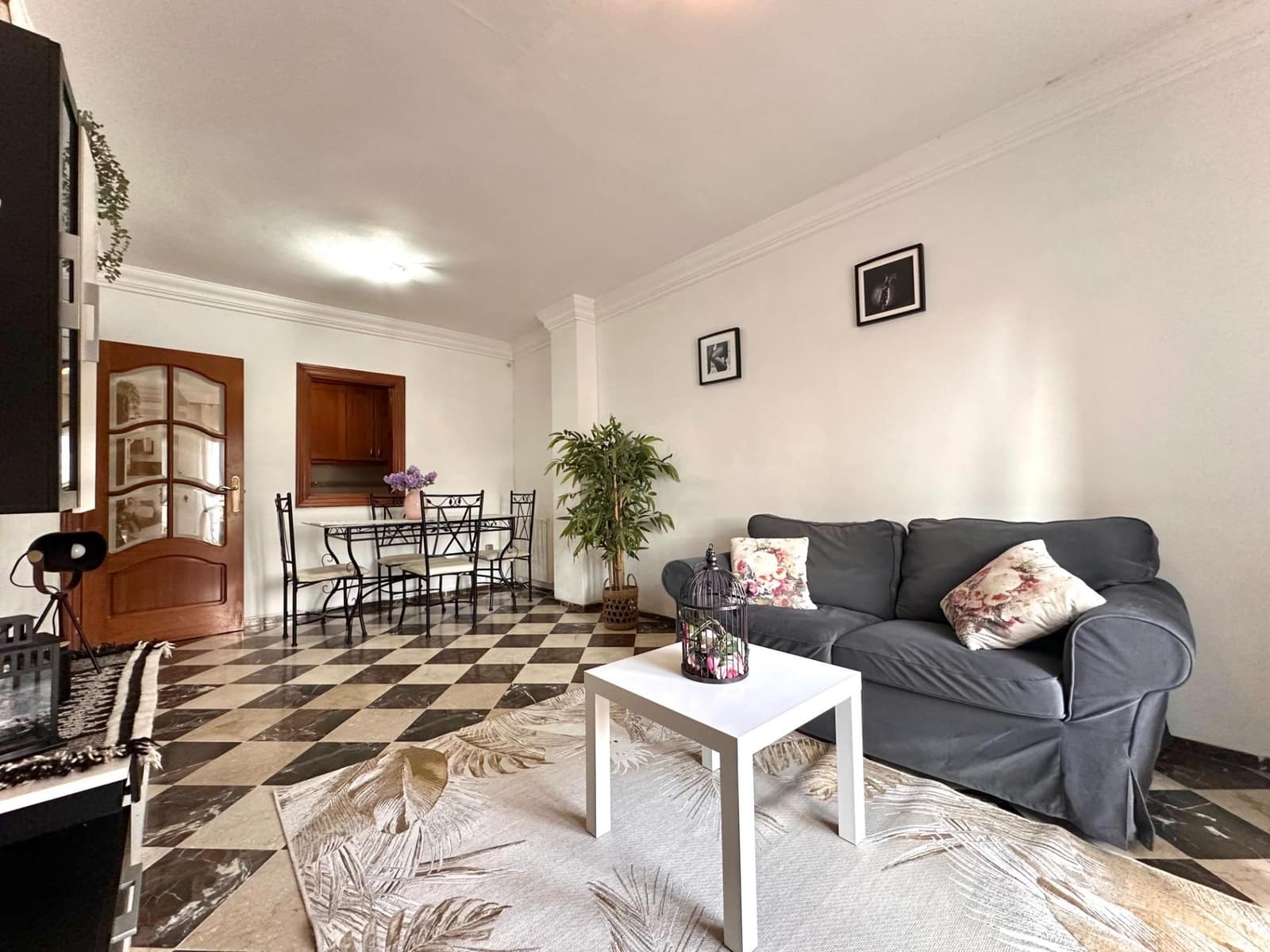 2 bedroom Flat for sale in Cenes de la Vega with pool garage - € 165,000 (Ref: 9723786)