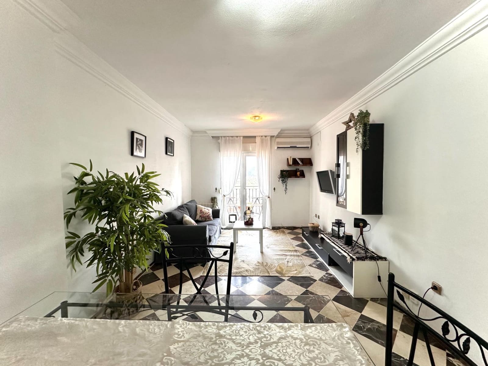 2 bedroom Flat for sale in Cenes de la Vega with pool garage - € 165,000 (Ref: 9723786)