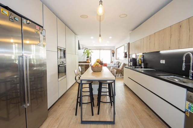 5 camera da letto Villa in vendita in Peligros con garage - 497.999 € (Rif: 9723787)