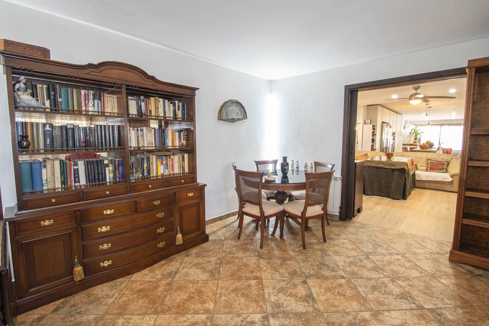 5 soveværelse Villa til salg i Peligros med garage - € 497.999 (Ref: 9723787)