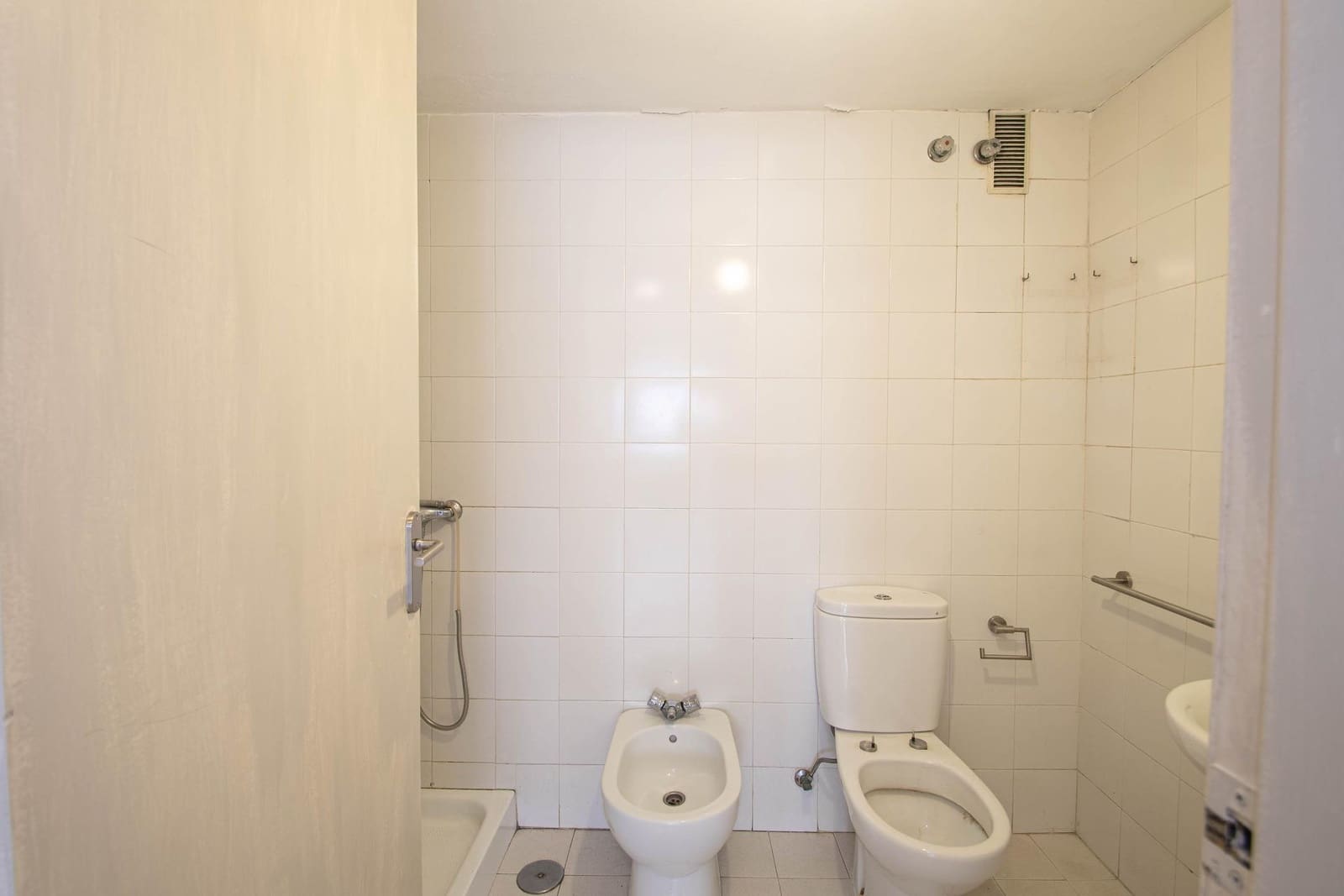 1 bedroom Flat for sale in Granada city with garage - € 125,000 (Ref: 9723789)